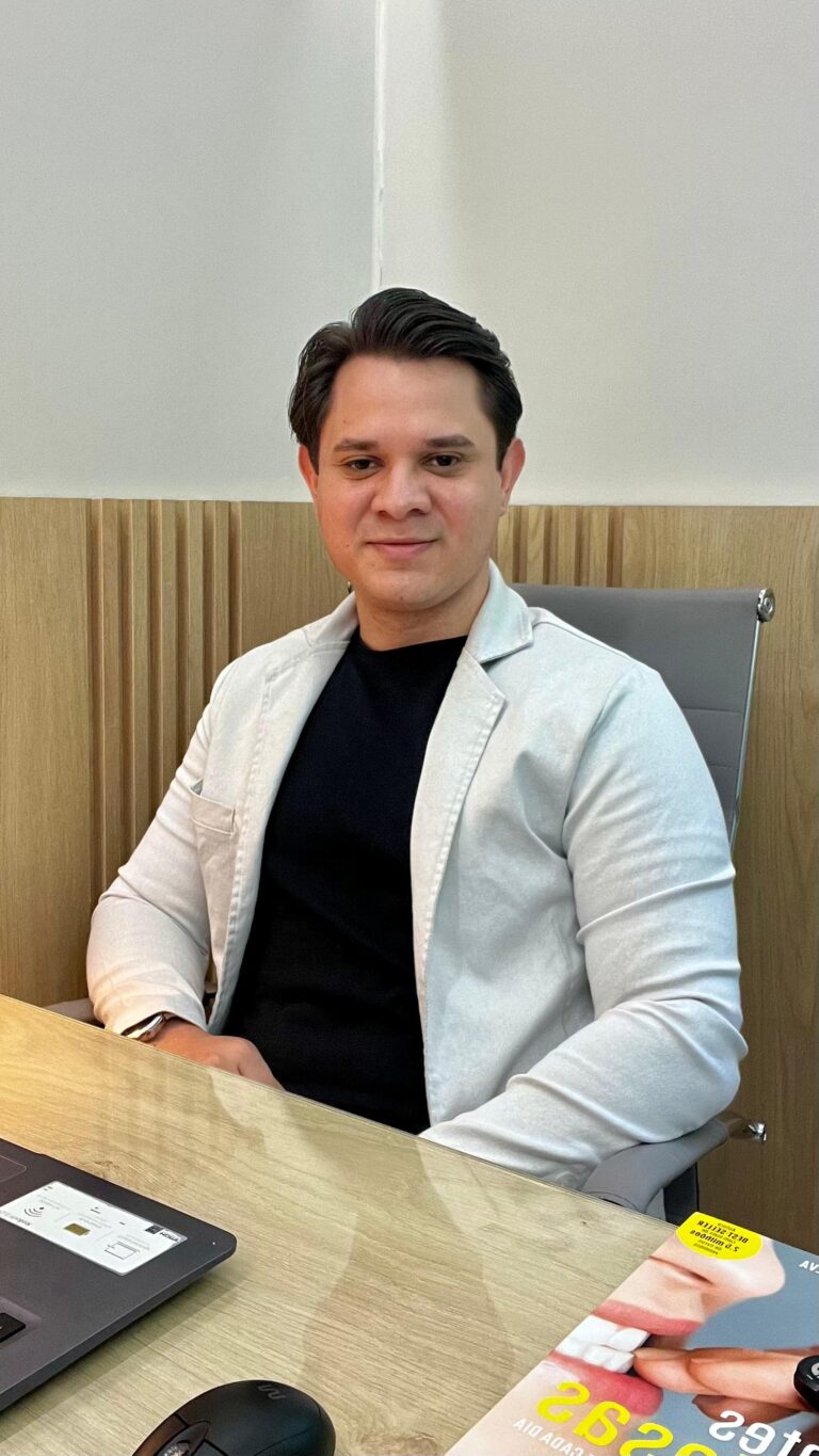 Ellyson Duarte — Hipnoterapeuta